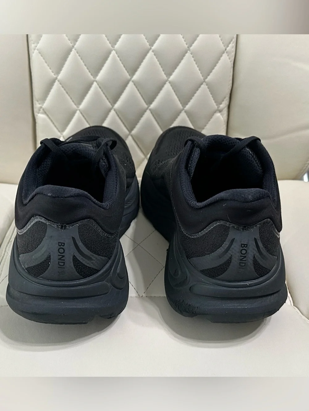 HOKA Bondi 9 running shoes triple black size 12 4E extra wide